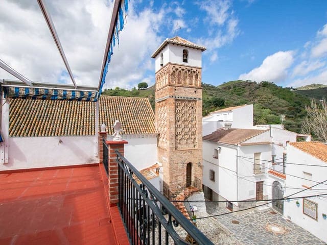 Image No.18-4 Bed Townhouse for sale