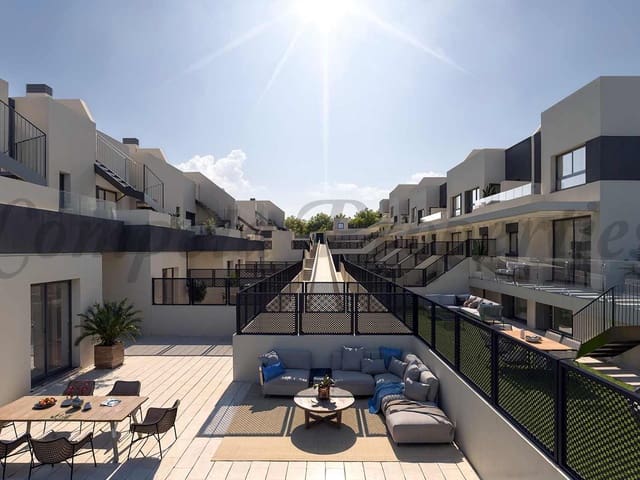 Image No.3-3 Bed Townhouse for sale