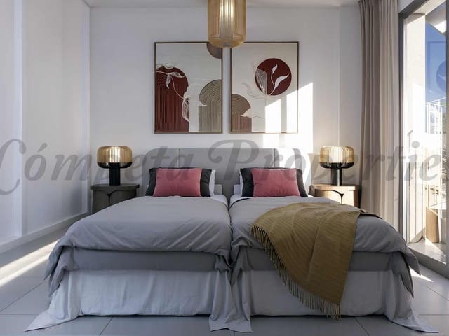 Image No.8-3 Bed Townhouse for sale