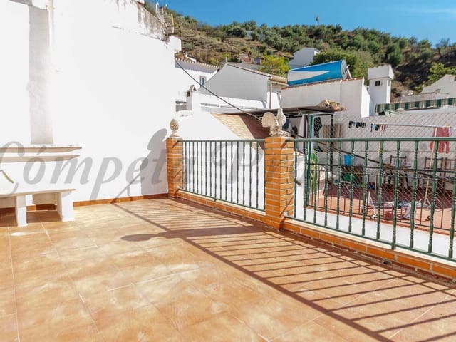 Image No.18-5 Bed Townhouse for sale