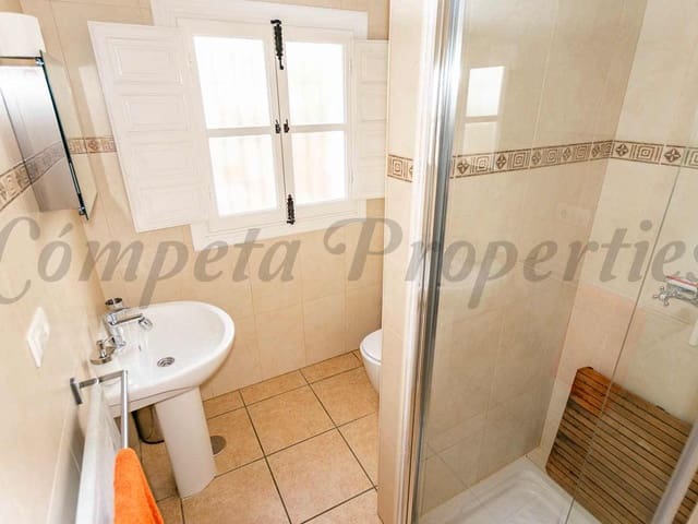 Image No.22-5 Bed Villa for sale