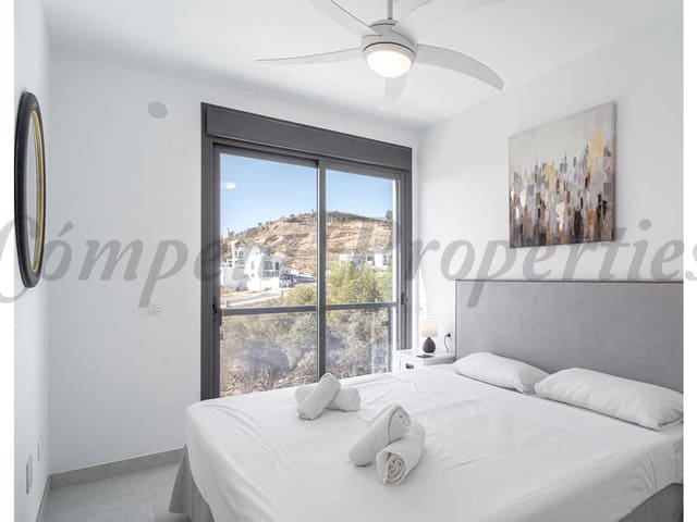 Image No.9-3 Bed Townhouse for sale