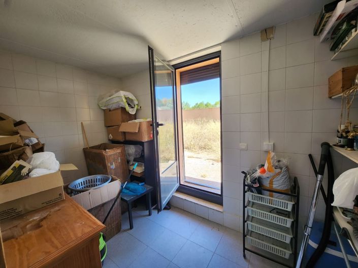 Image No.12-4 Bed Villa for sale