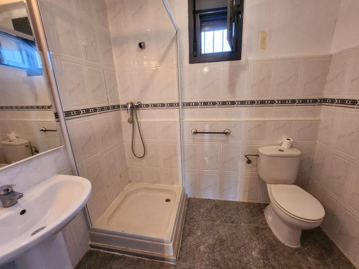 Image No.27-4 Bed Villa for sale