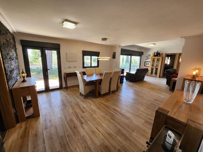 Image No.35-4 Bed Villa for sale