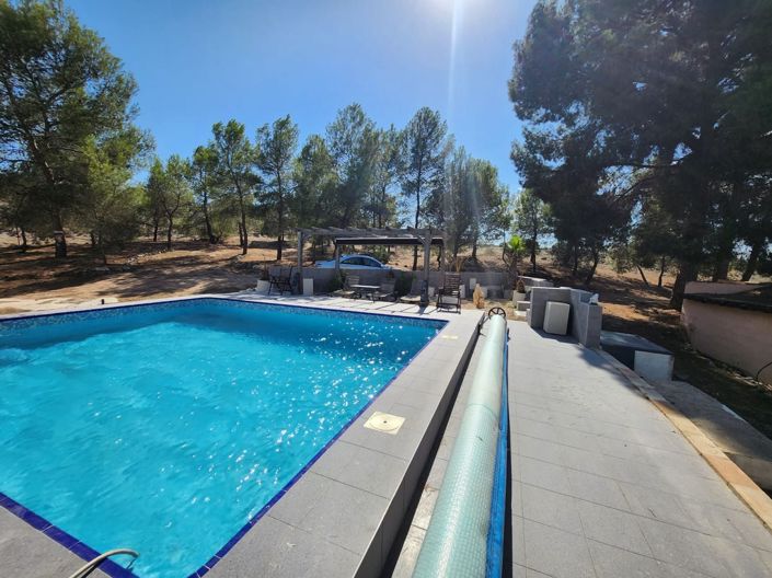 Image No.36-4 Bed Villa for sale