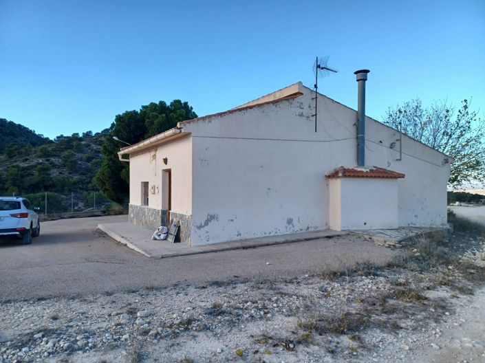 Image No.2-Maison de campagne de 3 chambres à vendre à La Zarza