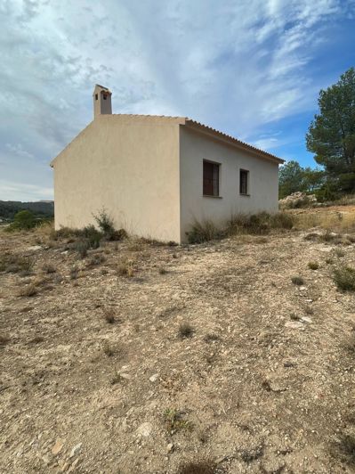 Image No.3-2 Bed Land for sale