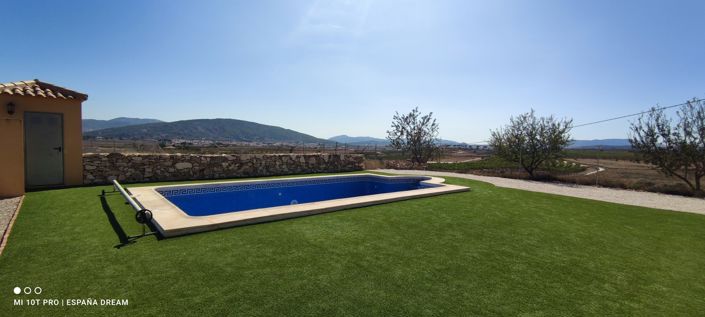 Image No.7-4 Bed Villa for sale