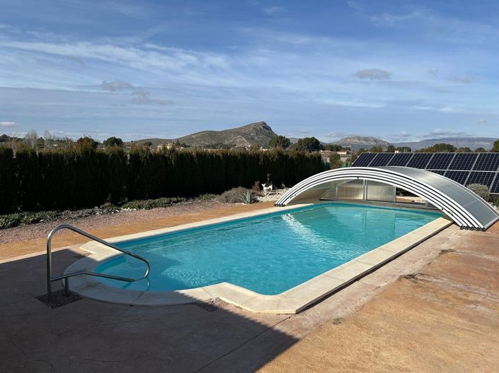 Image No.3-5 Bed Villa for sale