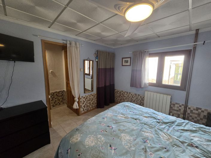 Image No.34-5 Bed Villa for sale