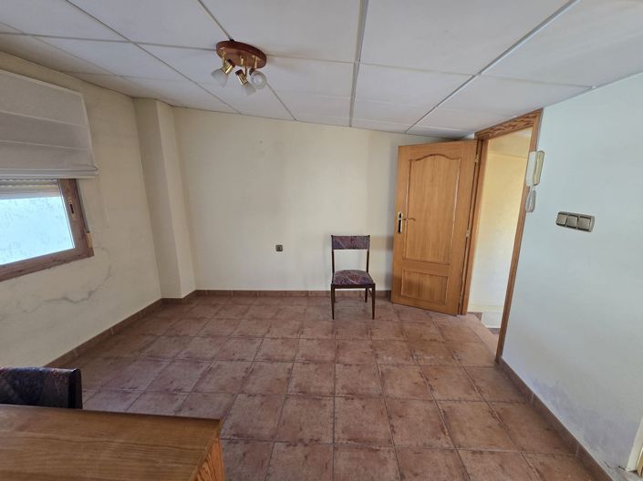 Image No.46-5 Bed Townhouse for sale