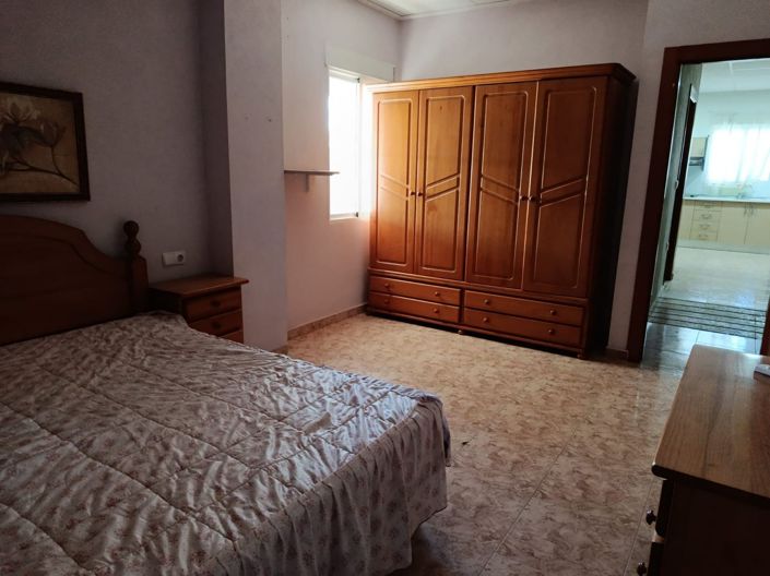 Image No.25-5 Bed Villa for sale