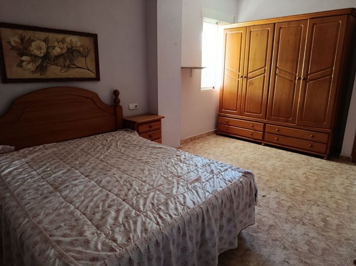 Image No.33-5 Bed Villa for sale