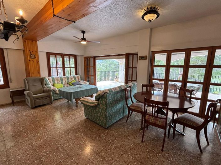 Image No.13-4 Bed Villa for sale