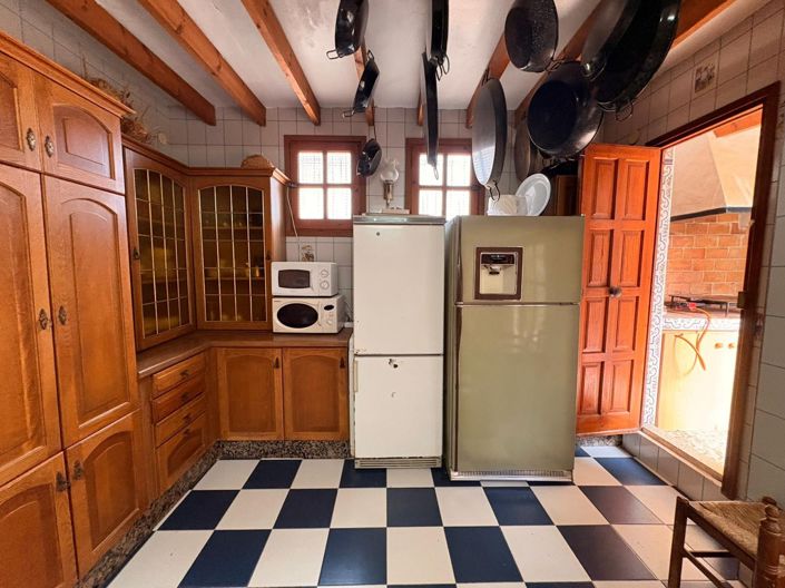 Image No.23-4 Bed Villa for sale
