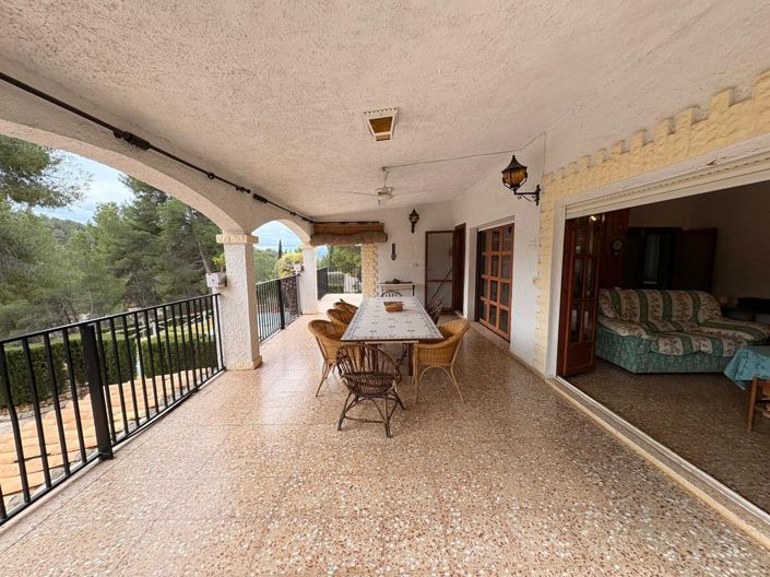 Image No.24-4 Bed Villa for sale