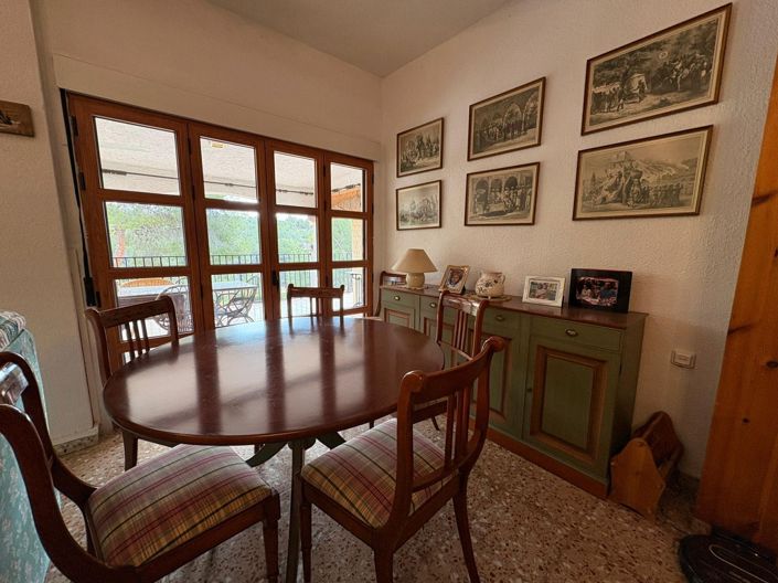 Image No.25-4 Bed Villa for sale