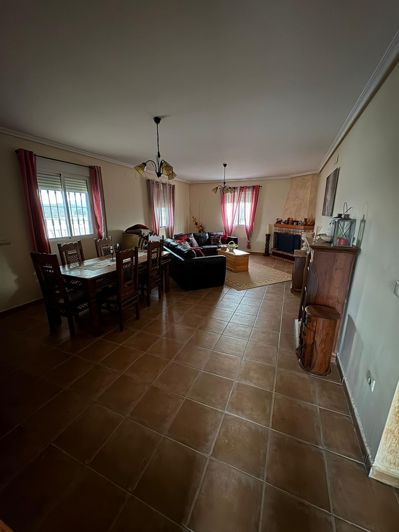 Image No.13-3 Bed Villa for sale
