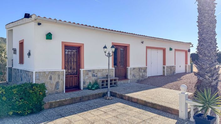 Image No.24-3 Bed Villa for sale