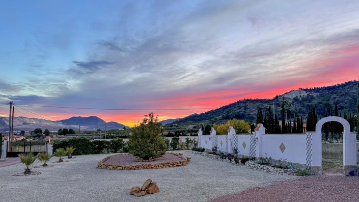 Image No.32-3 Bed Villa for sale