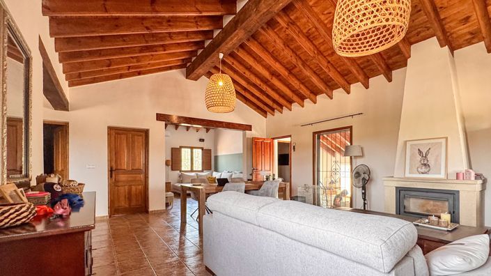 Image No.4-3 Bed Villa for sale