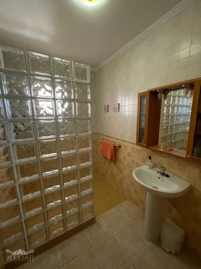 Image No.18-4 Bed Villa for sale