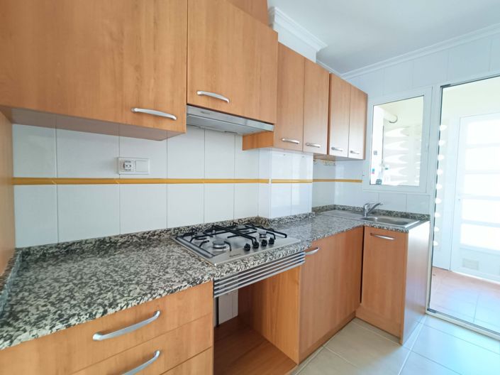 Image No.8-3 Bed Apartment for sale