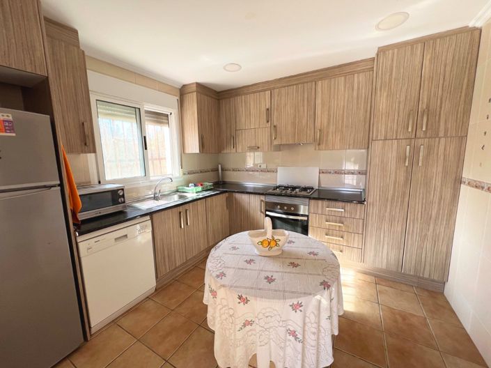 Image No.18-4 Bed Villa for sale