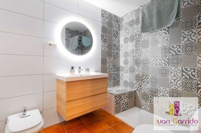 property261515374