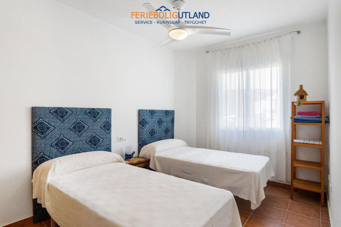 Image No.12-3 Bed Apartment for sale