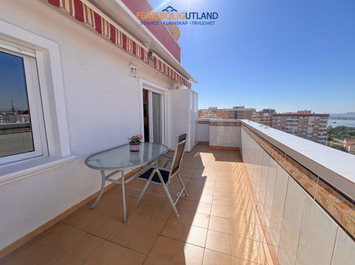Image No.24-3 Bed Apartment for sale