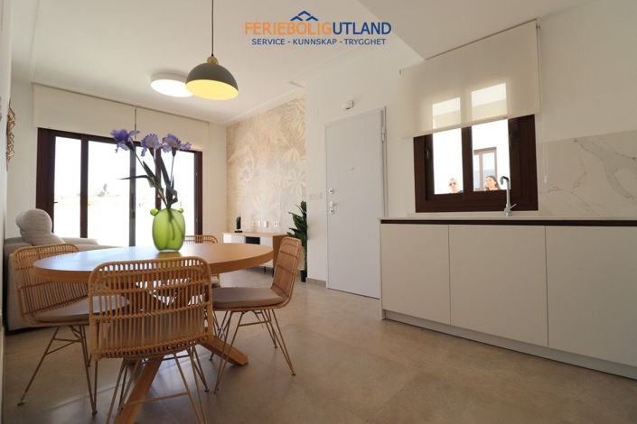 Image No.11-3 Bed Apartment for sale
