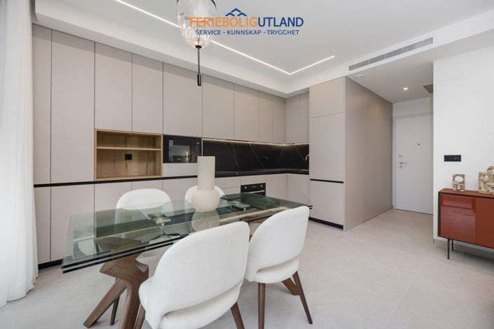 Image No.15-2 Bed Apartment for sale