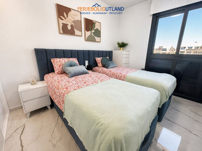 Image No.20-2 Bed Apartment for sale