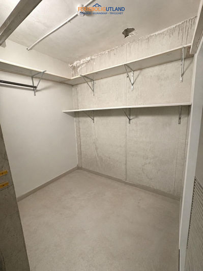 Image No.24-2 Bed Apartment for sale