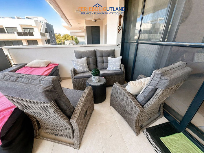 Image No.25-2 Bed Apartment for sale