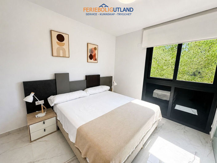 Image No.13-2 Bed Apartment for sale