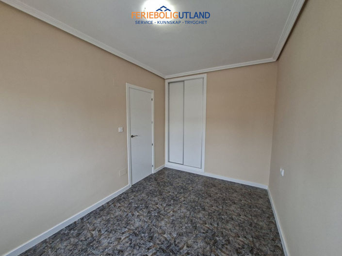 Image No.2-Appartement de 2 chambres à vendre à Punta Prima