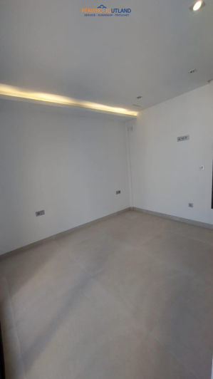 Image No.20-3 Bed Townhouse for sale
