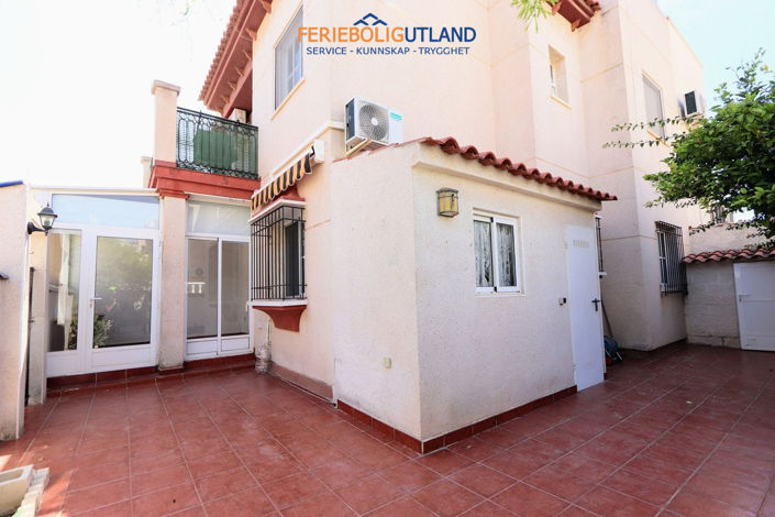 Image No.18-2 Bed Apartment for sale