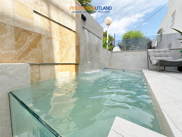 Image No.3-3 Bed Townhouse for sale
