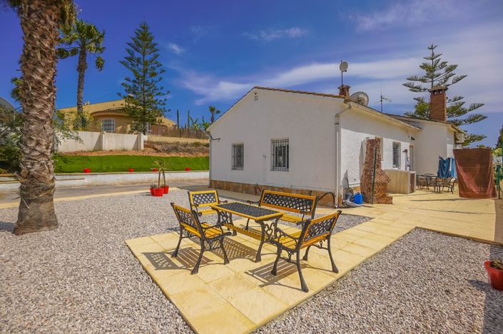 Image No.18-6 Bed Villa for sale