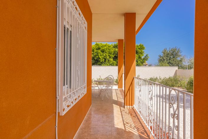 Image No.35-3 Bed Property for sale