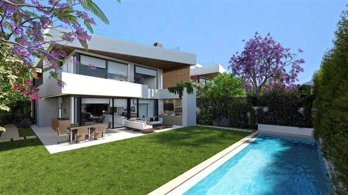 Image No.2-Maison de 4 chambres à vendre à Marbella
