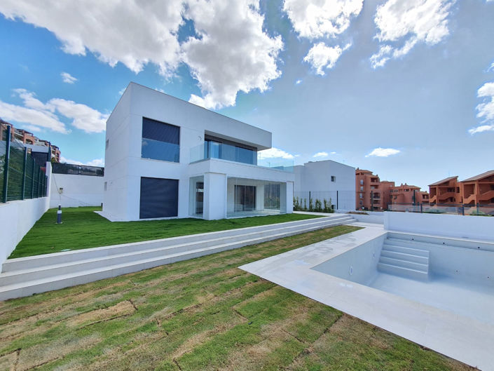 Image No.2-Villa / Détaché de 4 chambres à vendre à Manilva