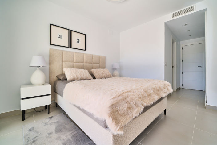Image No.21-2 Bed Apartment for sale