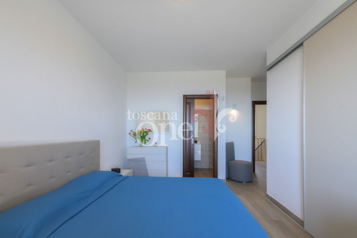 Image No.22-2 Bed Apartment for sale