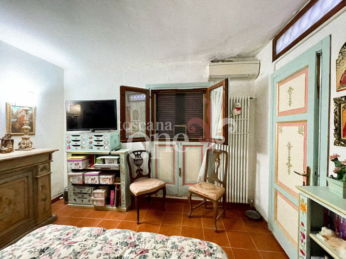 Image No.19-2 Bed House for sale