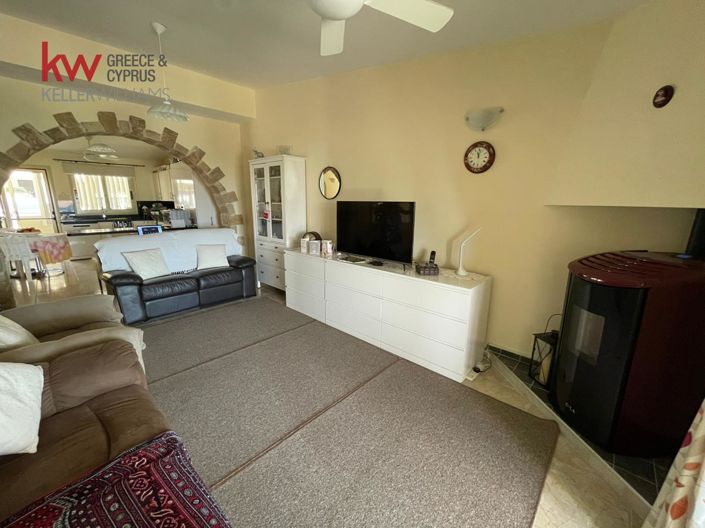 Image No.2-2 Bed Bungalow for sale